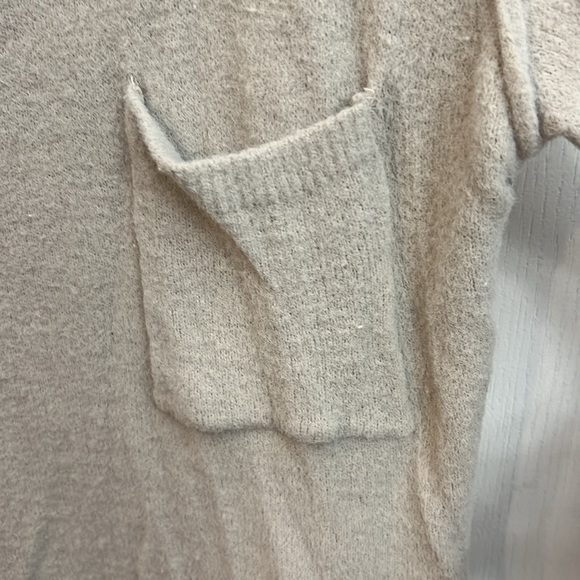 Pink Lily Griege super soft sweater - Picture 4 of 4